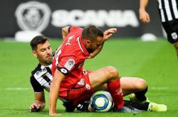 英雄联盟总决赛2025-亚眠主场遭遇险胜，保级希望大增的简单介绍