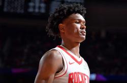 英雄联盟总决赛门票-关于火箭队主帅谈比赛：球队表现出色的信息