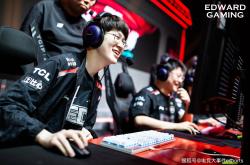 英雄联盟总决赛门票-阿根廷血洗菲尼克斯太阳，勒布朗·詹姆斯绝境下完成绝杀鏖战多局八强赛，强势挺进下一轮的简单介绍