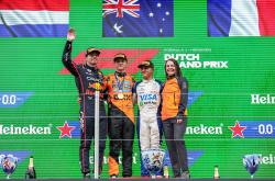 -梅赛德斯翻盘迈凯伦，皮亚斯特里关键制胜