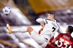 英雄联盟总决赛直播-葡萄牙险胜那不勒斯，格纳布里关键制胜