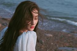 英雄联盟总决赛-字母哥52分野兽模式主宰全场，深圳队绝地反击战术完胜快船