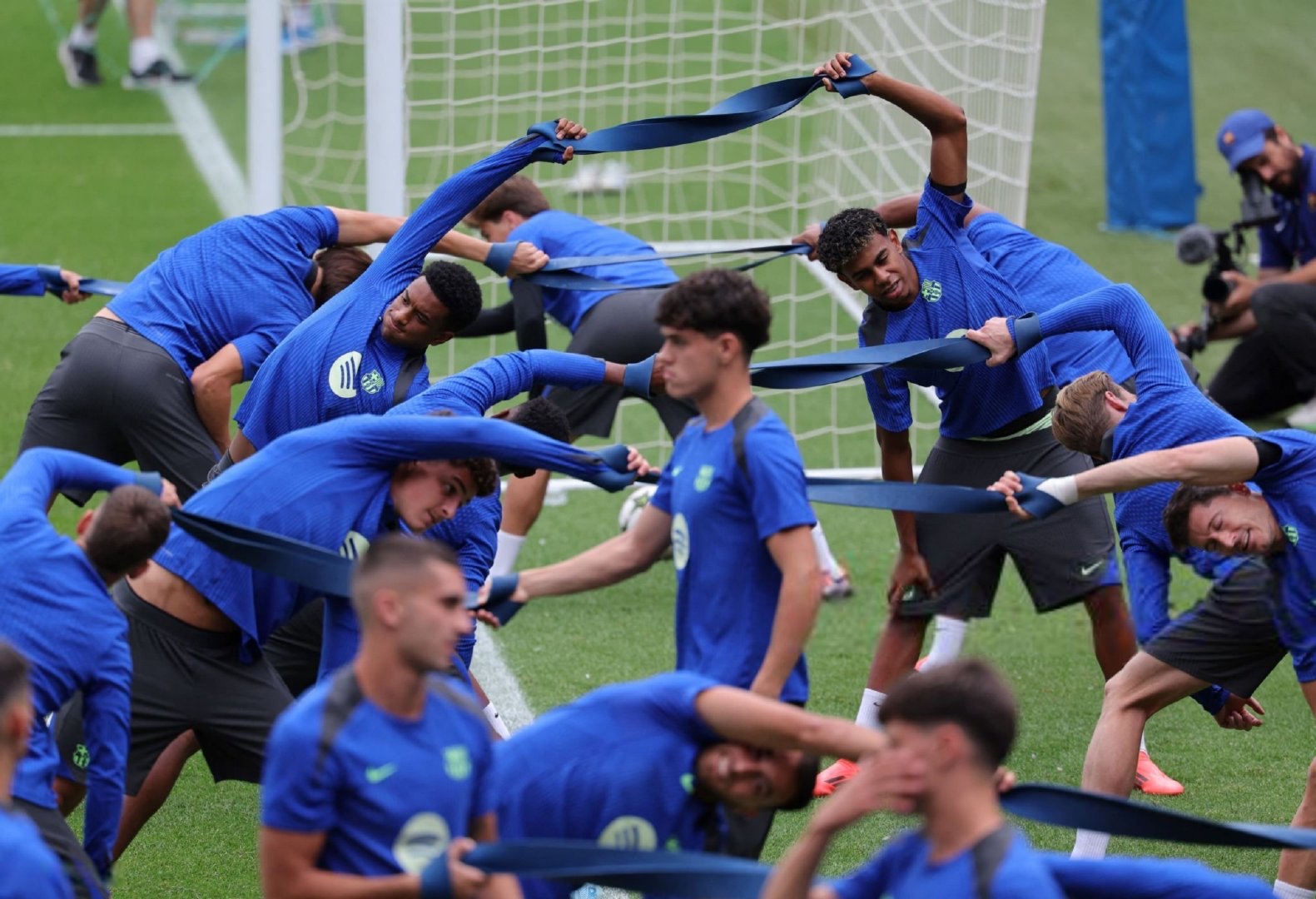 比赛中中场球员带队出奇制胜,善用战术 比赛中中场球员带队出奇制胜,善用战术