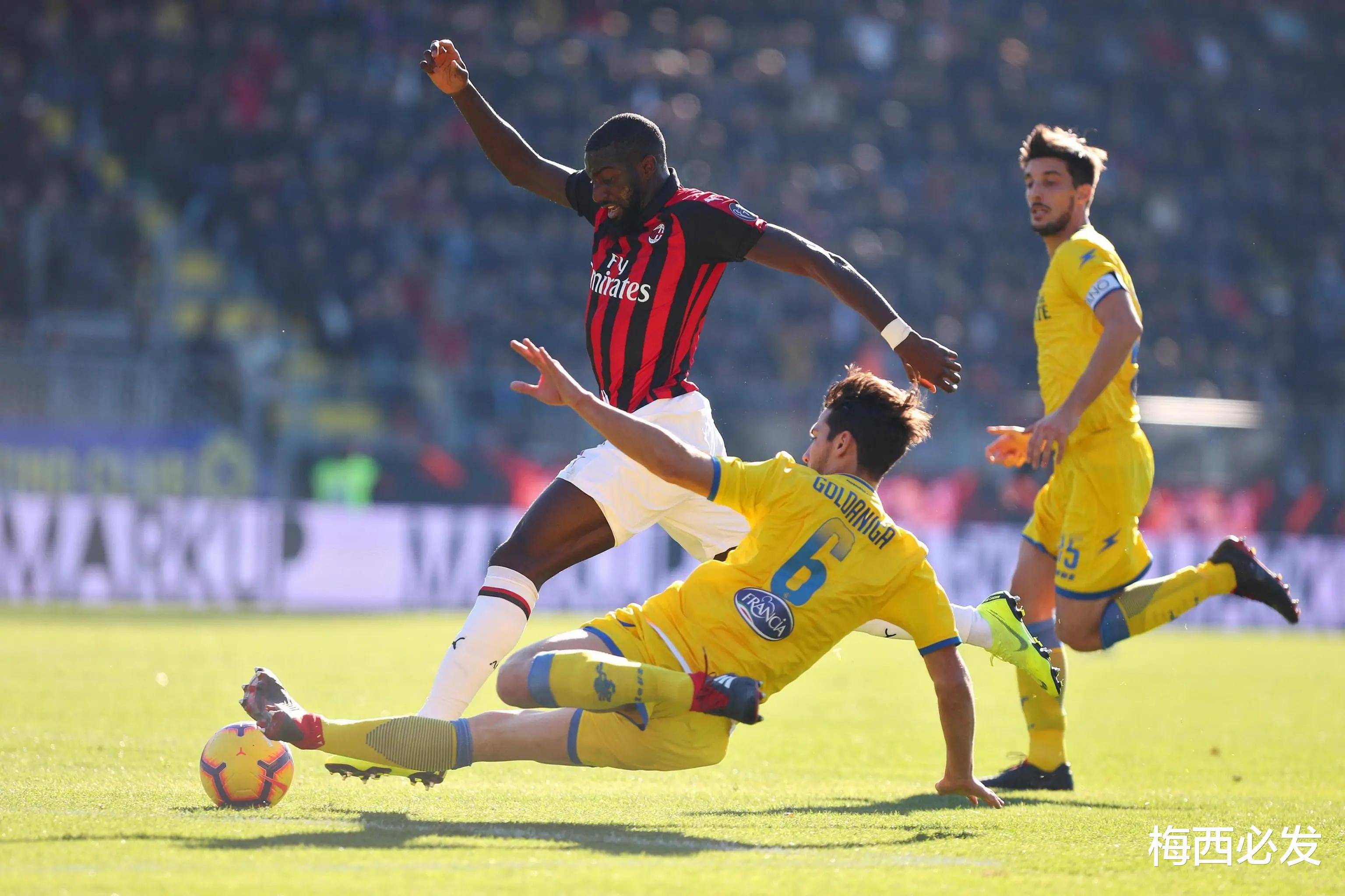 AC米兰主场取胜，重返联赛前四