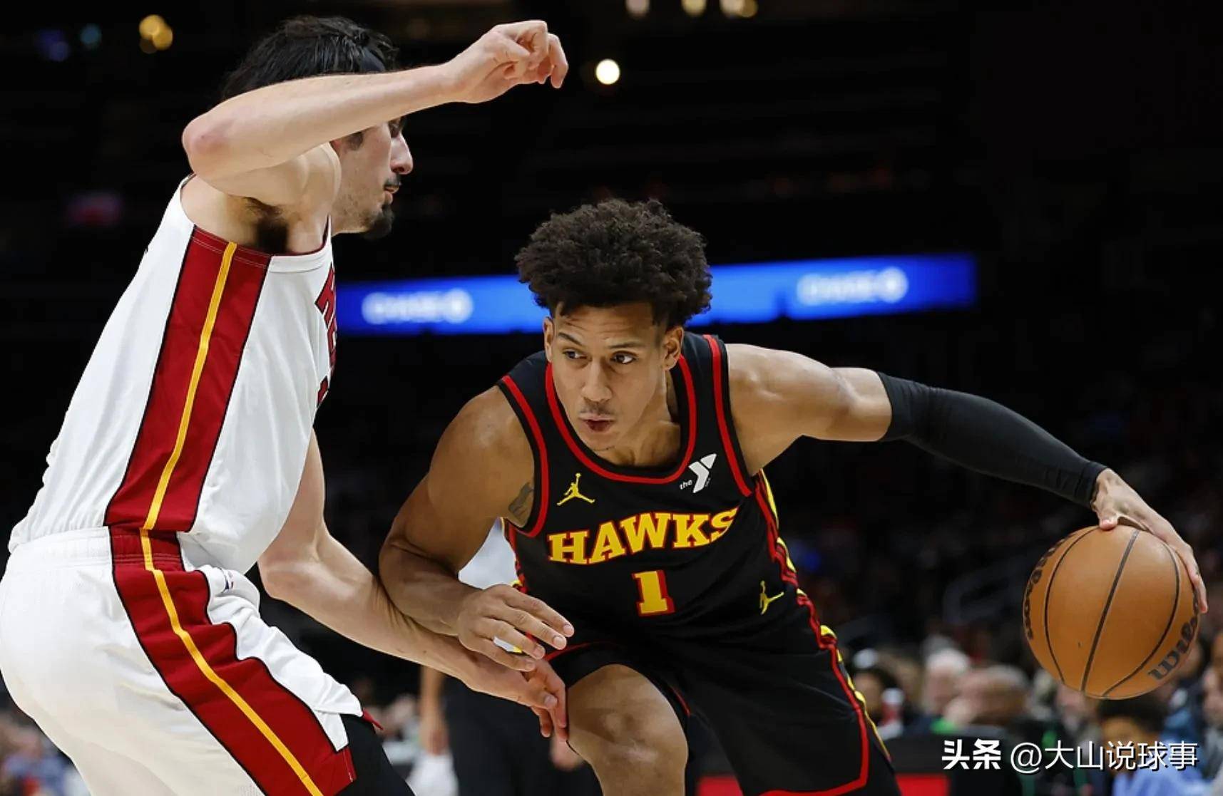 群星闪耀!篮球赛场现精彩绝伦一幕的简单介绍 群星闪耀!篮球赛场现精彩绝伦一幕的简单介绍