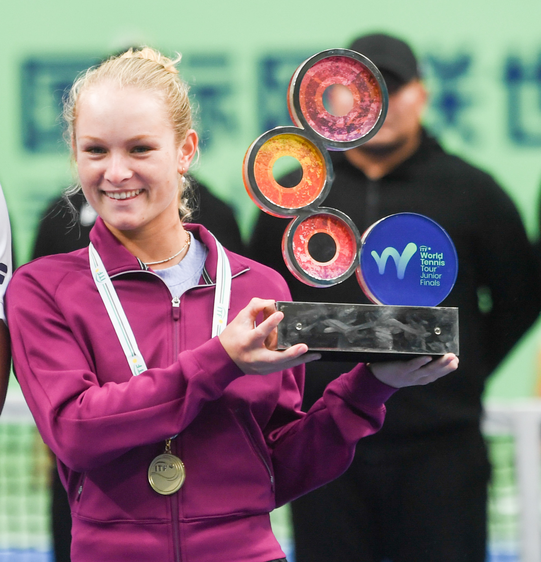 世界赛舞台,网球代表国家出征荣耀 世界赛舞台,网球代表国家出征荣耀