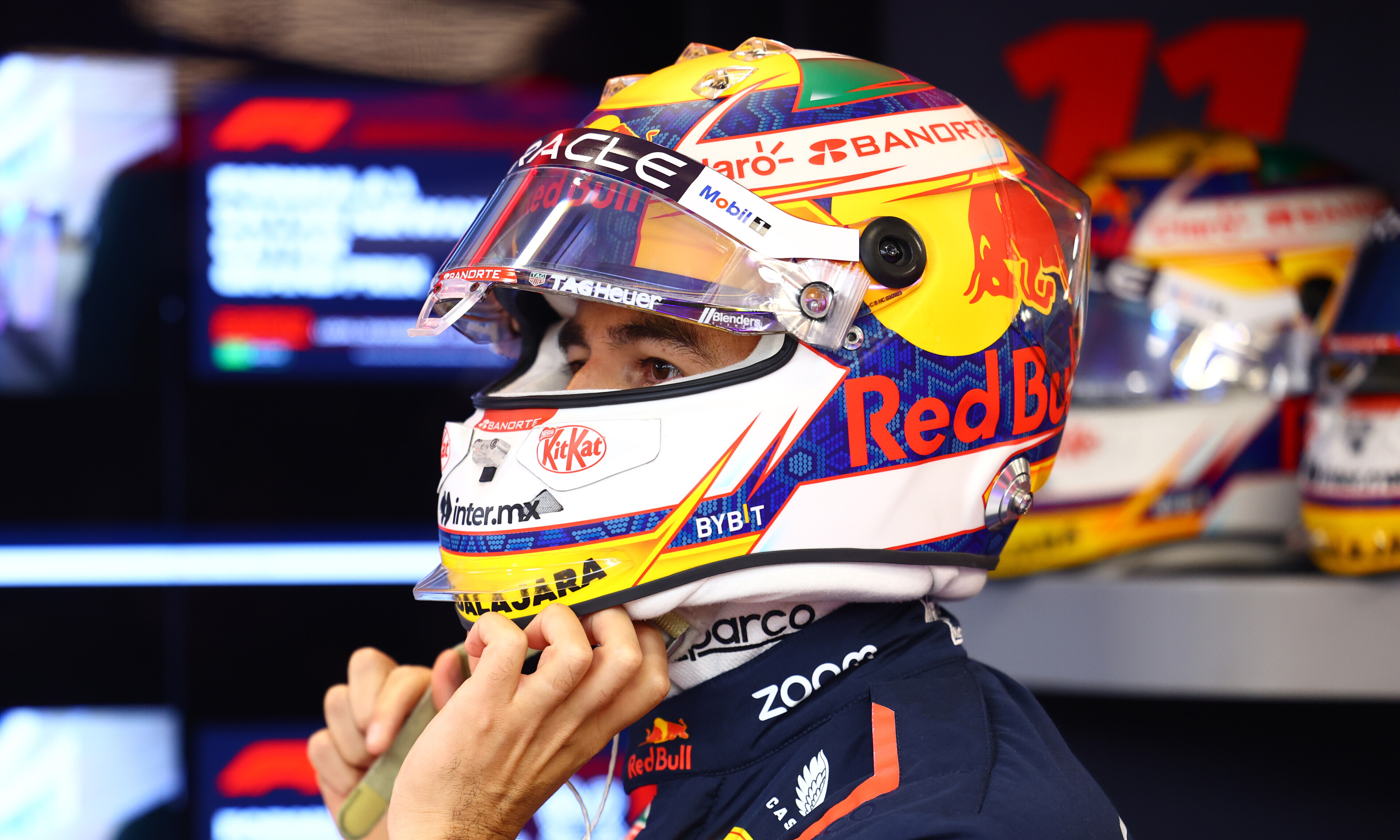 雷诺车队完胜梅赛德斯,佩雷兹惊艳四座的简单介绍 雷诺车队完胜梅赛德斯,佩雷兹惊艳四座的简单介绍