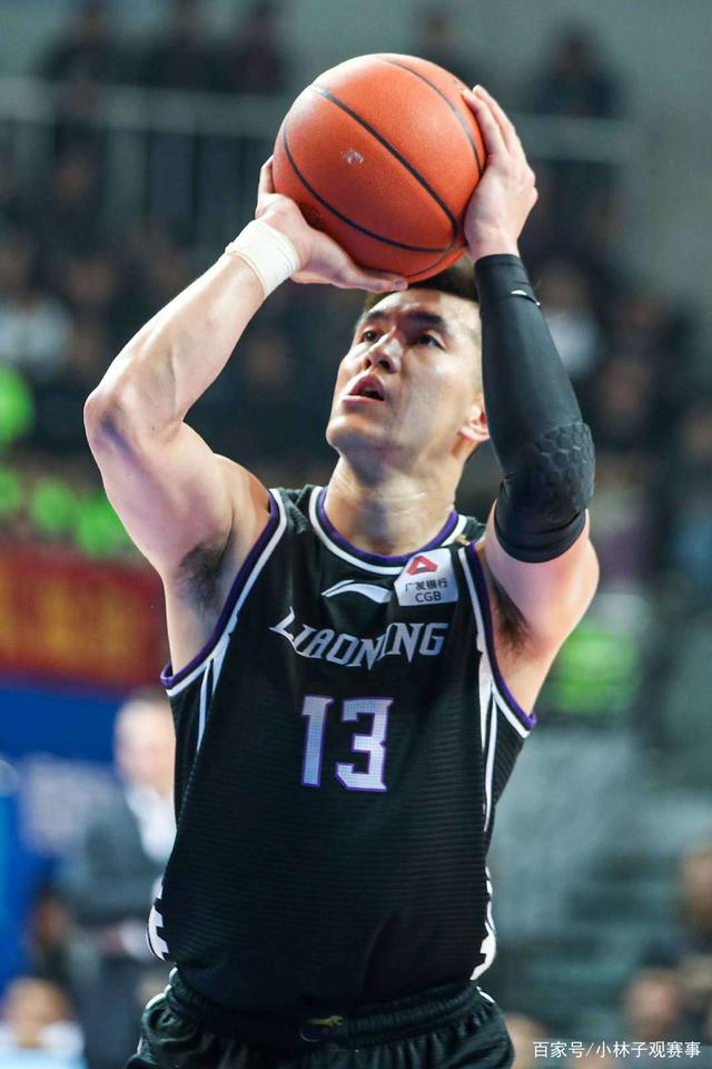 公牛鏖战新疆队,郭艾伦高光表现的简单介绍 公牛鏖战新疆队,郭艾伦高光表现的简单介绍