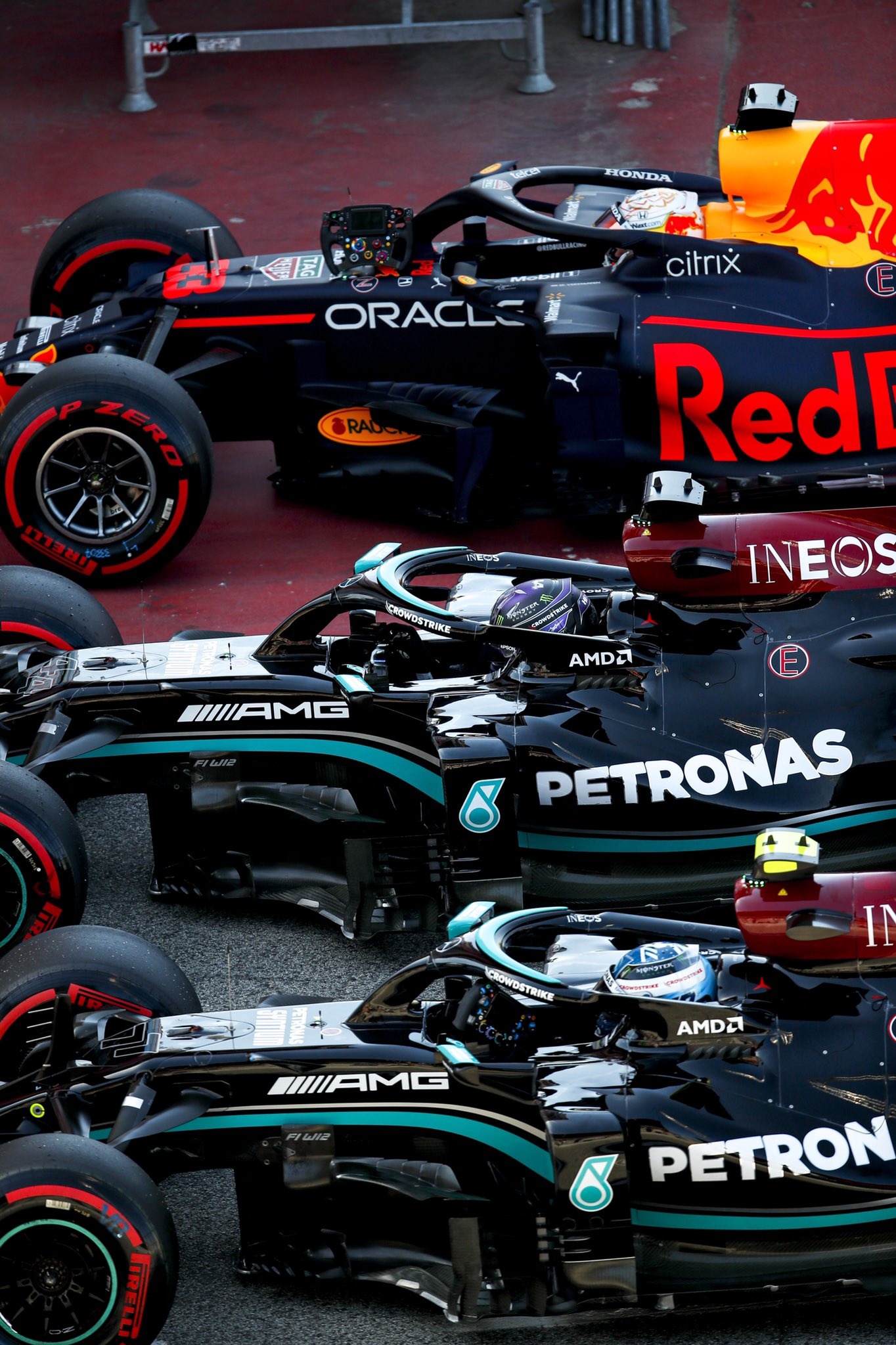 红牛车队翻盘迈凯伦，汉密尔顿状态火热