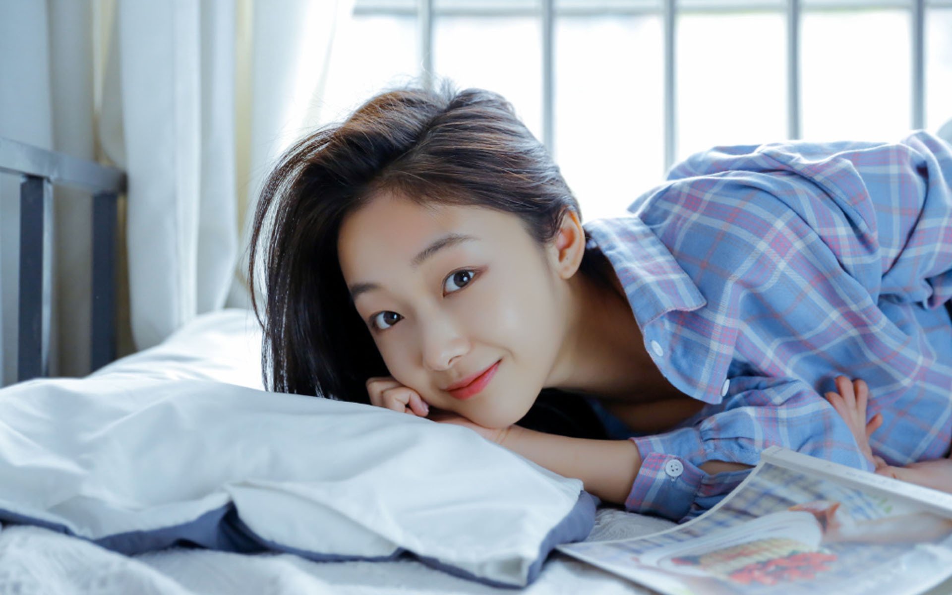 冰与火之歌,湖人铁血防守冰封太阳,库里化身关键先生燃爆战场