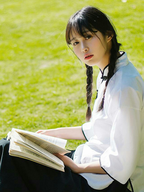 姆巴佩独木难支!波兰铁血防守锁定胜局,欧洲杯上演以弱胜强经典战役