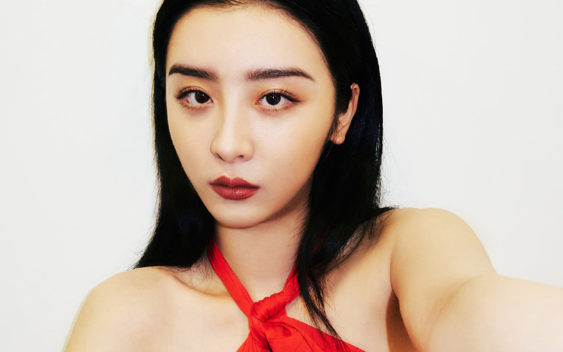 阿尔及利亚对阵厄瓜多尔,萨卡用冠军级表现刻下唯一性烙印